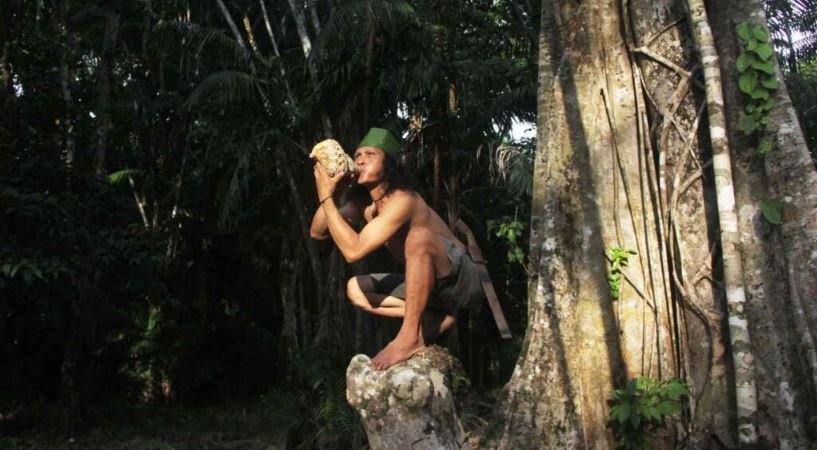 Masyarakat adat suku enggano.(Sumber Foto: fwi.or.id)